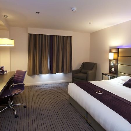 Premier Inn 우토제터 외부 사진