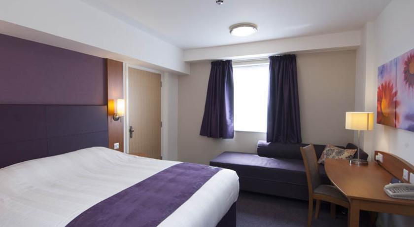 Premier Inn 우토제터 객실 사진