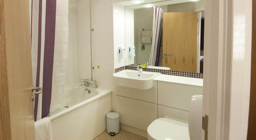 Premier Inn 우토제터 객실 사진