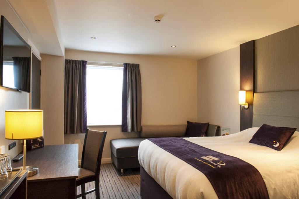 Premier Inn 우토제터 외부 사진