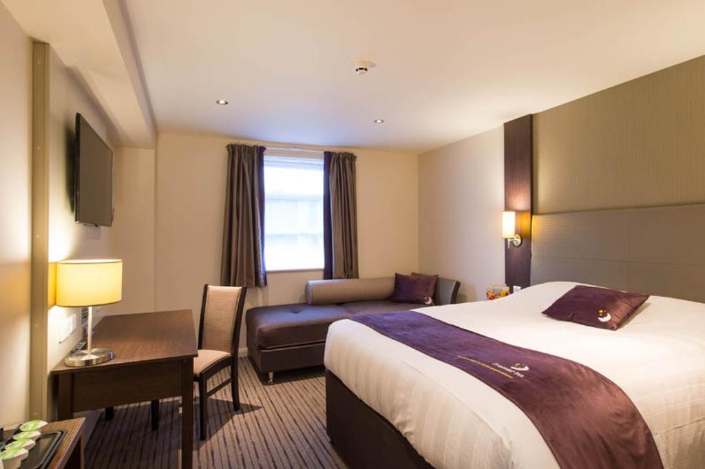 Premier Inn 우토제터 외부 사진